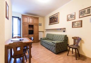 Area soggiorno di Limone Palace Aparthotel