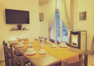 Coffee and tea making facilities at Furore Coast Rooms