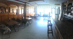 A restaurant or other place to eat at Hotel Perales
