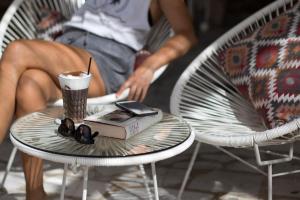 Hosté ubytování Armadoros Hotel / Ios Backpackers