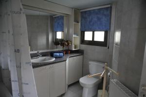 Koupelna v ubytování Residence L' Aubrais + 37 fotografií