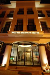 Majutusasutuse Sultan Mehmed Hotel fassaad või sissepääs