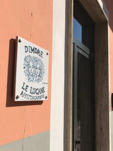 Majutusasutuses Dimore Le Lucane olev sertifikaat, autasu, silt või muu dokument