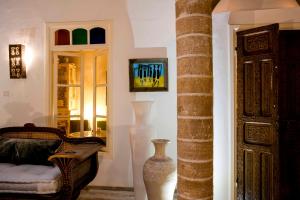 Ein Sitzbereich in der Unterkunft Riad Emotion
