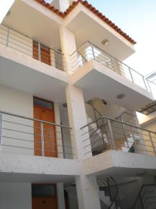 a view of the outside of a house with balconies at Hotel Herusalen in Arequipa