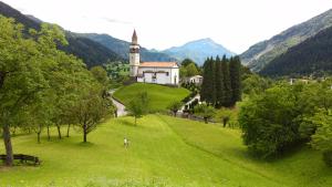 Galeriebild der Unterkunft B&B La Gerla Blu in Tolmezzo