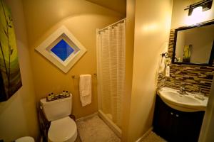 Foto sihtkohas Shawnigan Lake asuva majutusasutuse Shawnigan Suite B & B galeriist