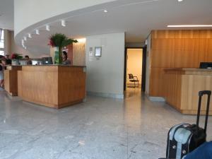 The lobby or reception area at Flat Recife Hotel & Convention