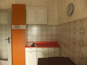 Virtuvė arba virtuvėlė apgyvendinimo įstaigoje Complesso Riva di Badino