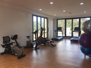 Fitness centrum a/nebo fitness zařízení v ubytování Lalla Doudja Hotel
