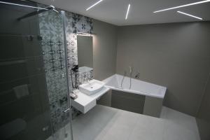Koupelna v ubytování Hotel U Kostela