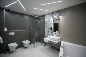Ett badrum på Hotel U Kostela