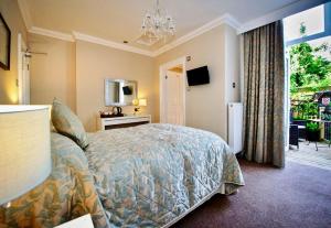 Gallery image of Cheshire Hospitality Ltd Trading As Lennox Lea Studios and Apartments in Sale