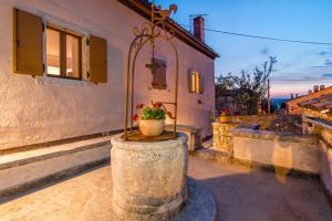 Fotografie z fotogalerie ubytování House nona Roza v destinaci Barban