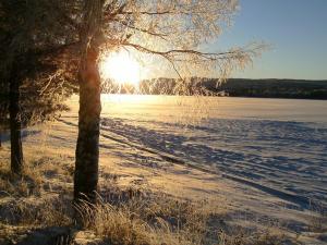 Soluppgång eller solnedgång från campingen