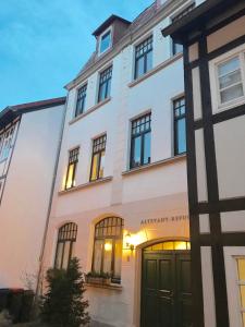 an apartment building in the city of amsterdam at Altstadt-Refugium in Hameln