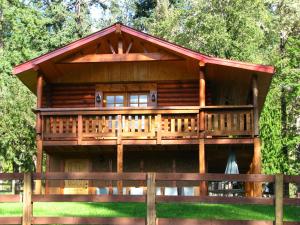 Shadow Mountain Cabins