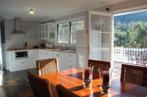 Kjøkken eller kjøkkenkrok på Cadair Cottages