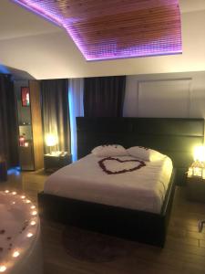 Katil atau katil-katil dalam bilik di Hotel Golden