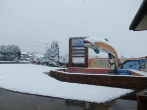 冬天的Big Trout Motel