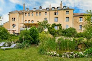 Gallery image of Hôtel Restaurant Spa Le Sauvage in Besançon