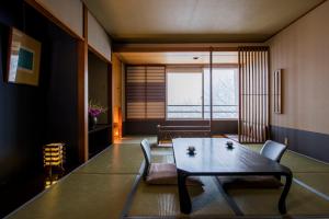 Istumisnurk majutusasutuses Takamiya Hotel Lucent
