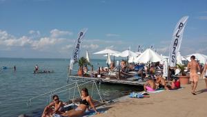 Fotografia z galérie ubytovania Panoráma Wellness Apartman v Siófoku