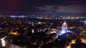 A general view of Isztambul or a view of the city taken from a szállodákat
