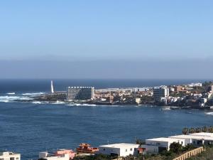 A general sea view or a sea view taken from Az apartmant