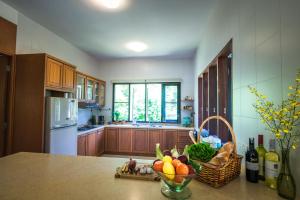Dapur atau dapur kecil di Rest Pause Rainforest Retreat