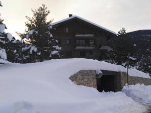 Το Lujoso duplex en Port del Comte τον χειμώνα