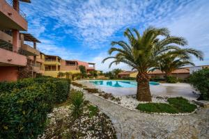 Bazén v ubytovaní Seaview Apartment (N° 12) alebo v jeho blízkosti