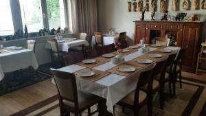 Restaurace v ubytování Villa Pod Dębem