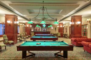 Biliár nebo kulečník v ubytování Sunis Kumköy Beach Resort Hotel & Spa