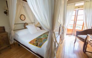 Katil atau katil-katil dalam bilik di Pazo da Trave