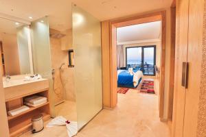 Koupelna v ubytování Hotel Cote ocean Mogador