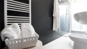 Kúpeľňa v ubytovaní Ecosuite & SPA + 19 fotografií