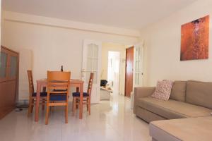 Posezení v ubytování Santa Eulalia IBERPLAYA