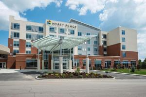 a hospital building with a sign that reads knight place at Hyatt Place Cincinnati/Sharonville Convention Center in Sharonville