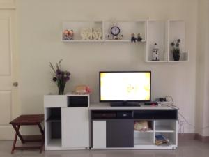 TV a/nebo společenská místnost v ubytování Casa Seaside Rayong by Chate