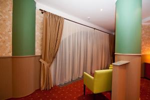 Posezení v ubytování Road Star Hotel