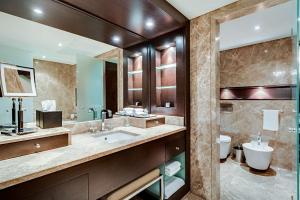 Koupelna v ubytování Hyatt Regency Kyiv