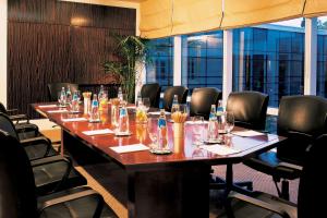 Área de negócios e/ou sala de conferências em Park Hyatt Mendoza Hotel, Casino & Spa