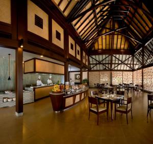 Nhà hàng/khu ăn uống khác tại The Lalit Resort & Spa Bekal