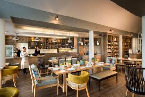 Restaurant o un lloc per menjar a Fancourt Hotel