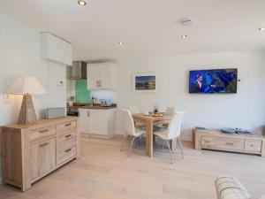 Dapur atau dapur kecil di Bayview +19 gambar
