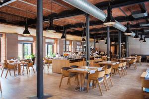 Restaurace v ubytování Fabryka Wełny Hotel & Spa