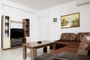 Gallery image of Sinanis Family Apartments in Keramoti