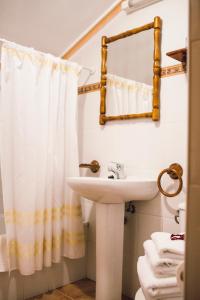 A bathroom at Posada Marina