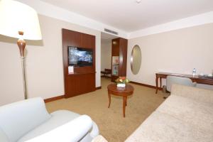 Фотография из галереи Ramada Plaza Altin Kayisi Hotel в Малатье